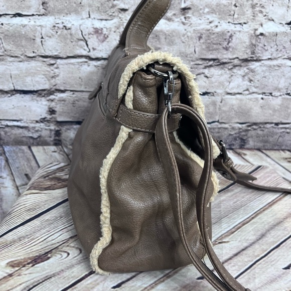 David Jones Paris Satchel Handbag Purse Bag Shearling Edge Tote Handle/s… - Picture 4 of 15